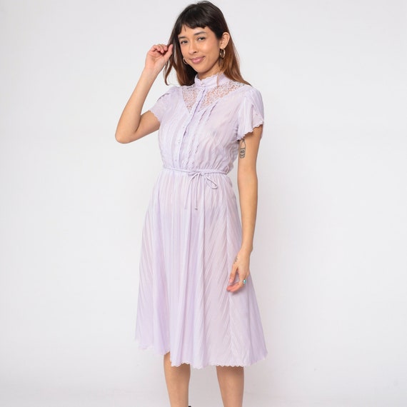 Vintage 70s Prairie Dress Lavender Midi Lace Yoke Ruffle Victorian 1970s Boho Split Tulip Sleeve Pastel Button Up High Waist 1970s Small xs