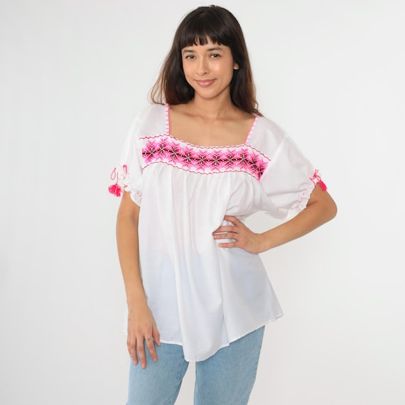 Vintage Embroidered Peasant Blouse 90s Mexican Top Hippie White Pink Geometric Short Sleeve Tent Shirt Summer 1990s Babydoll Top Large L