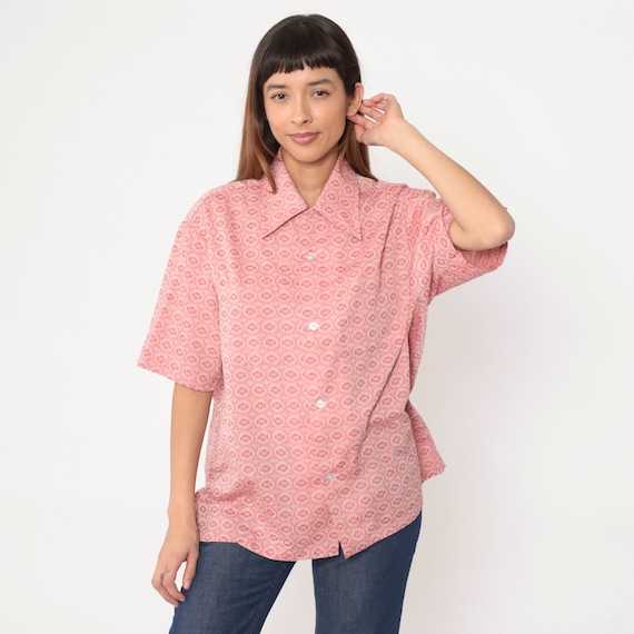 70s Button Up Shirt Pink Geometric Mosaic Tile Print Top Short Sleeve Collared Oxford Pattern Shirt Retro Vintage 1970s Men's Large