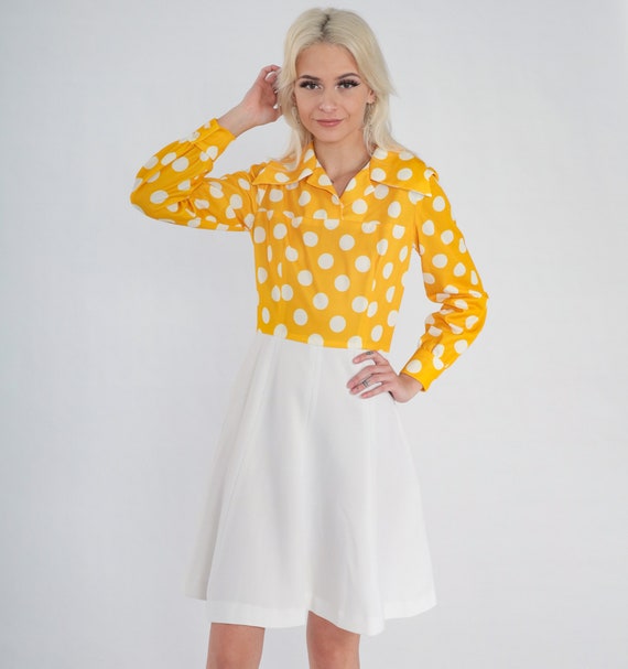 70s Mod Dress Polka Dot Mini Dress Yellow White Long Sleeve High Waisted Oversized Collar Retro Collared Preppy Twiggy Vintage 1970s Small S