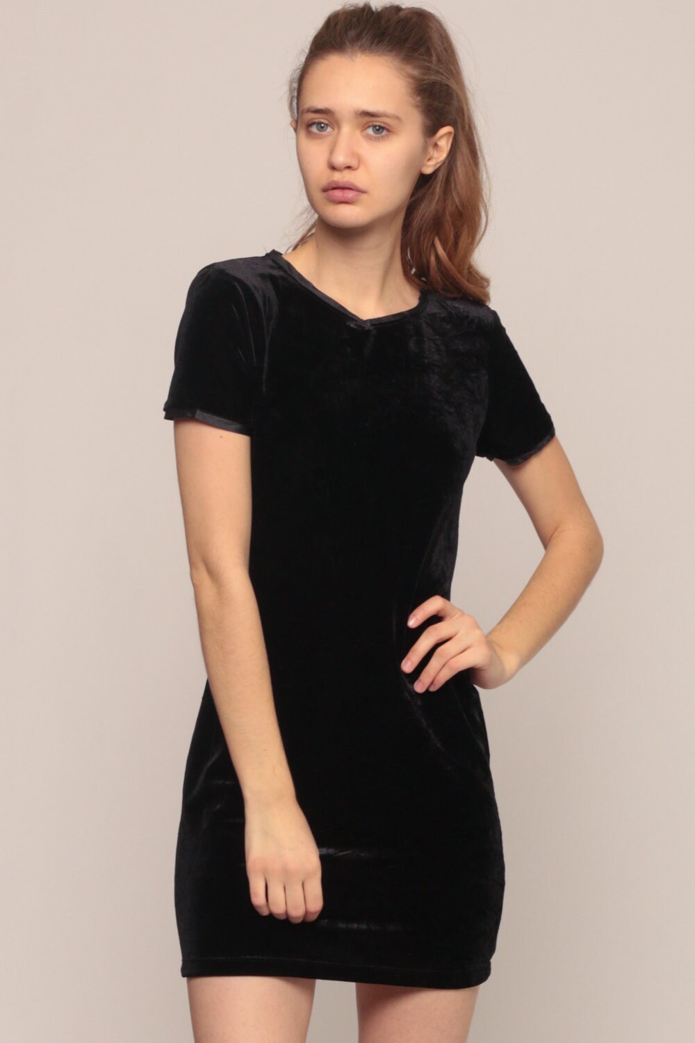 velvet mini dress black