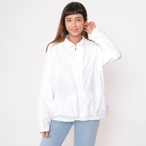 White Hooded Windbreaker Izod Y2K Raglan Sleeve Jacket Warmup Hooded Track Jacket Zip Up Hood Vintage Warm Up 00s Extra Large xl