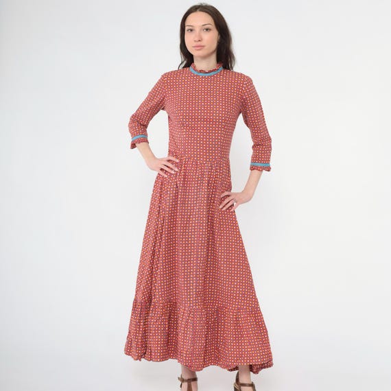 Vintage Long Prairie Dress 70s Red Calico Floral Maxi Dress Ruffle Trim High Waisted Hippie Cottagecore Peasant 1970s 3/4 Sleeve Small