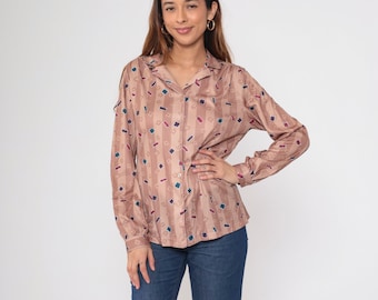 Blusa geométrica confete com botões, camisa 70s, rosa empoeirada, quente, taupe, listrada, manga comprida, gola, retrô, anos 70, vintage, 1970s, grande l