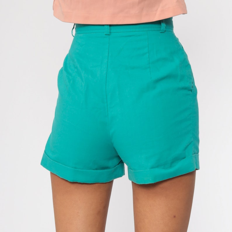 turquoise shorts outfit mens
