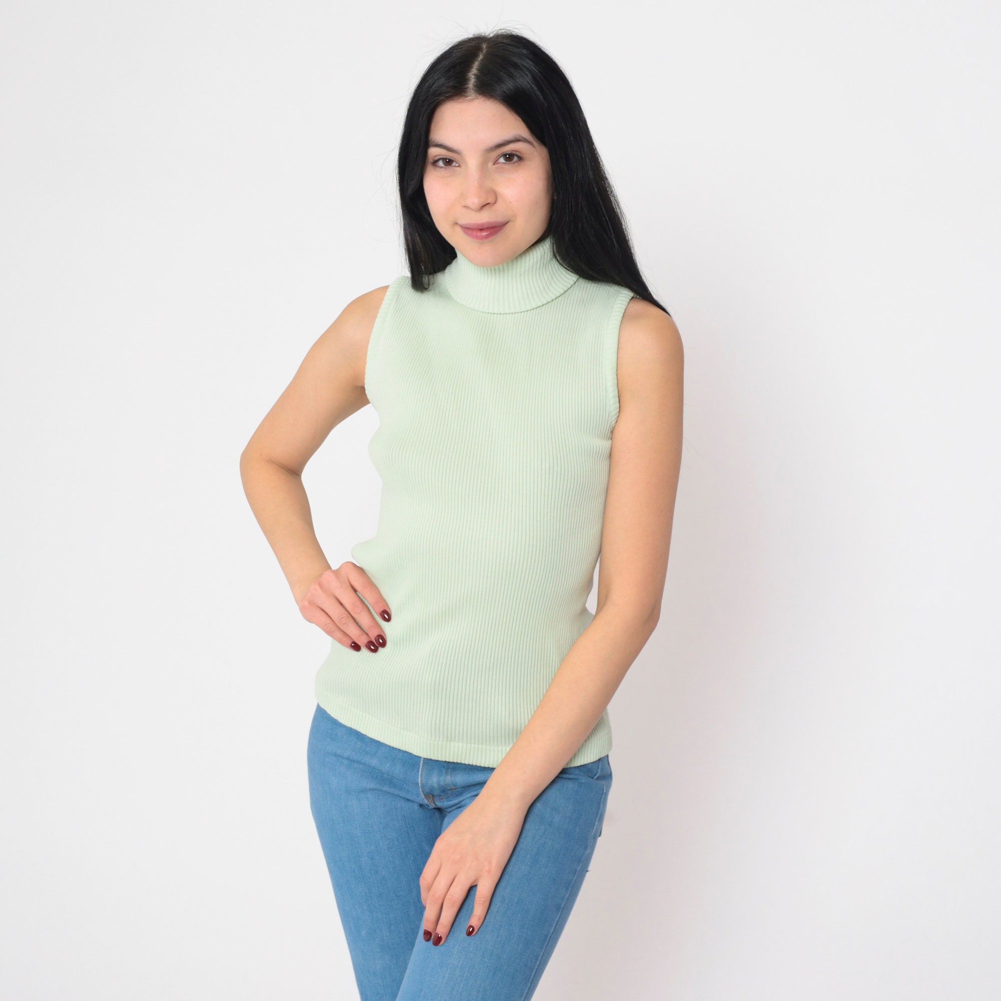 新品未使用＜TODAY edition＞TODAY IS TANK TOP The Not So Basic Tank in White – Sold Out NYC