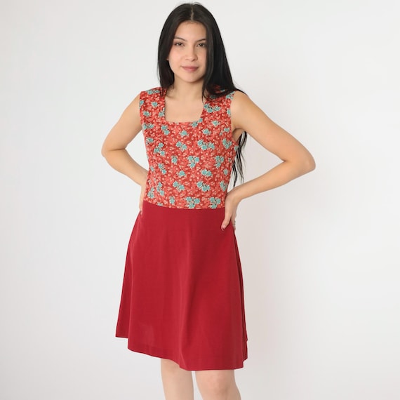Vintage 60s Mini Dress Red Floral Mod Hippie 70s Boho Sleeveless 1960s Fit and Flare High Waist Bohemian Size Small Medium 6 8