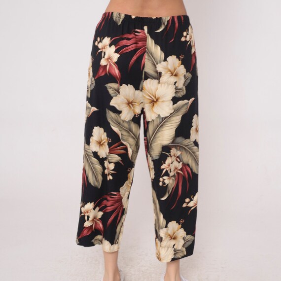 Tropical Floral Capri Pants 90s Black Cropped Pan… - image 6