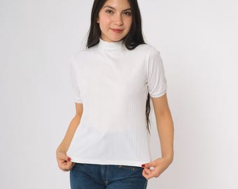 Camicia a collo alto anni '70, bianca, a maniche corte, in maglia a coste, aderente, stile retrò minimalista, misto poliestere, stile Mod anni '70, taglia S