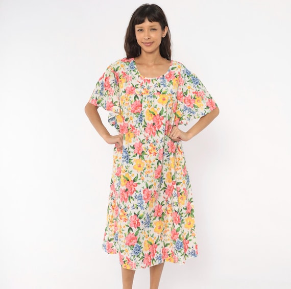 80s Floral Muumuu Dress Pink Yellow Blue Garden Short Sleeve Kaftan House Relaxed Fit White Flower Summer Plus Size Extra Extra Large XXL