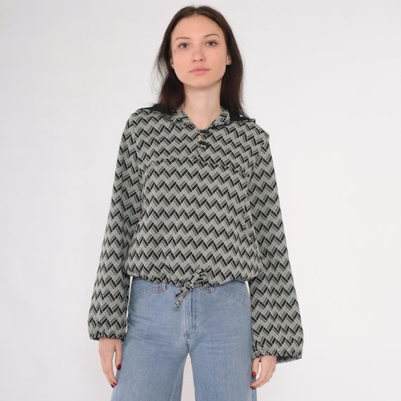 70s Hoodie Shirt Grey Geometric Print Hooded Top Pullover Vintage Boho Hippie Toggle Button Hood Slouchy Shirt 1970s Vintage Medium