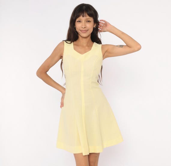 90s Mini Summer Dress Butter Yellow Fit And Flare Sleeveless V Neck Lemon Cream Spring Sundress Vintage Butchamaid Feminine Extra Small XS