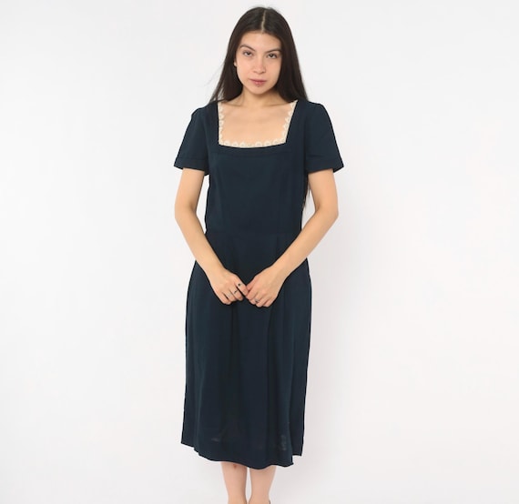 60s Lace Trim Dress Navy Square Neck Fitted Waist Short Sleeve Coquette Prairie Cottagecore Side Zip Scalloped Detail Vintage Medium M