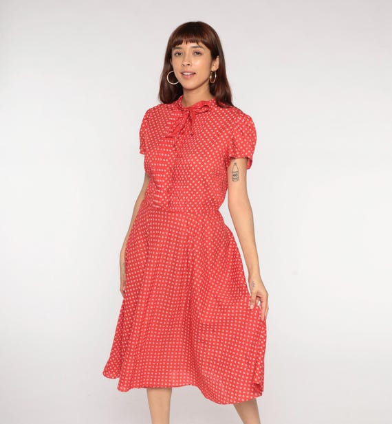 Red Secretary Dress 1970s Robbie Bee White Geometric Diamond Print Faux Polk a Dot Midi A-Line 70s Bow Tie Sundress Dress Medium M 8 10