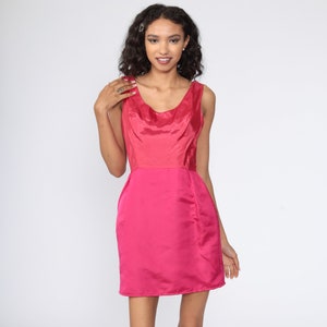 Rosa Mini Kleid 60er Party Kleid 1960 Cocktailkleid Satin Sixties Brautjungfer Hoch taillierte Vintage Boho Ärmellos Elegant Extra Small xs s