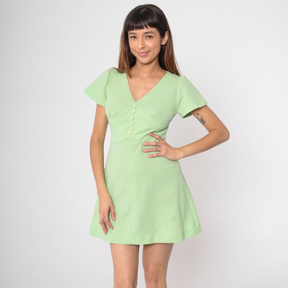 60s 70s Babydoll Dress Lime Green Mod Mini Dress Puff Sleeve Button Up Party Empire Waist Twiggy V Neck Vintage 1970s Small S