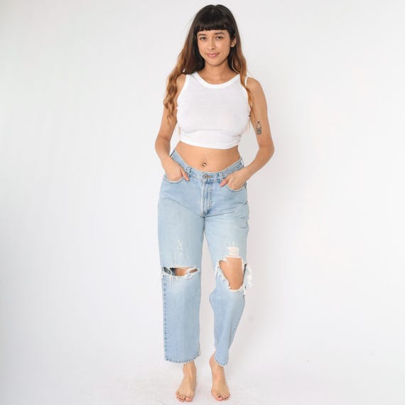 Vintage Y2K Levi's 550 Jeans Ripped Knee Straight Leg Denim Levi Strauss Tapered High Rise Retro Light Wash Blue Pants 00s Size 32 x 29