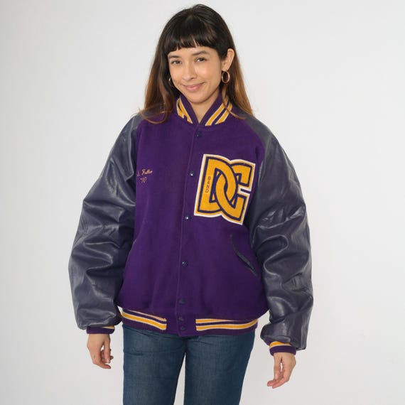 Purple Wool Varsity Jacket DC Band Letterman Bomber Coat S Fuller Vinyl Sleeves Snap Up Front Striped Collar Vintage Yellow Extra Large xl