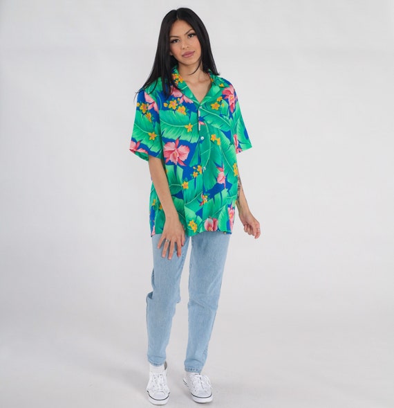 Hawaiian Shirt 90s Tropical Floral Button Up Orchid Flower Leaf Print Surfer Tourist Short Sleeve Green Blue Pink Vintage 1990s Men's Medium