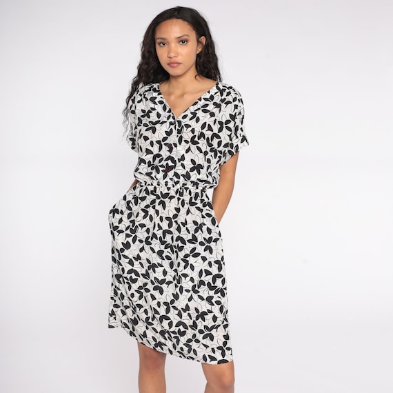 Floral Midi Dress 80s Black White Floral Dress Button Up Boho Midi 1980s High Waist Secretary Patterned Dress Bohemian Short Sleeve Medium