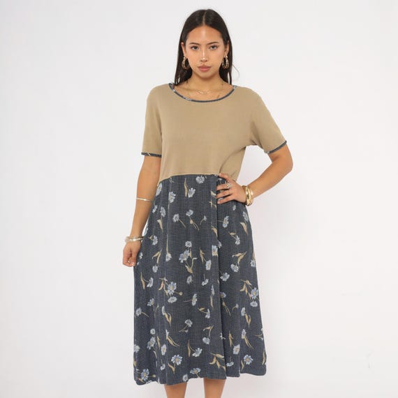 90s Daisy Print Dress Tan Waffle Knit Bodice Navy Floral Skirt Short Sleeve Cotton Cottagecore Prairie Summer Cream Blue Vintage Medium M