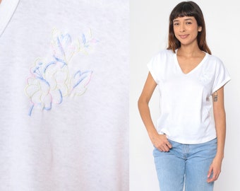 80s Embroidered Floral Shirt White Scalloped Top Cap Sleeve Tshirt V Neck Graphic Print T Shirt Vintage Retro Single Stitch Tee 1980s Large