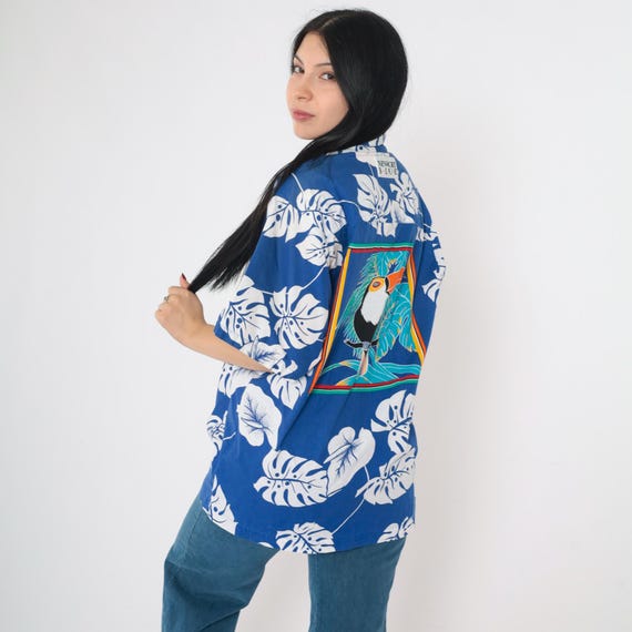 Vintage 90s Hawaiian Shirt Toucan Graphic Monstera Tropical Floral Newport Blue White Short Sleeve Button up Large L