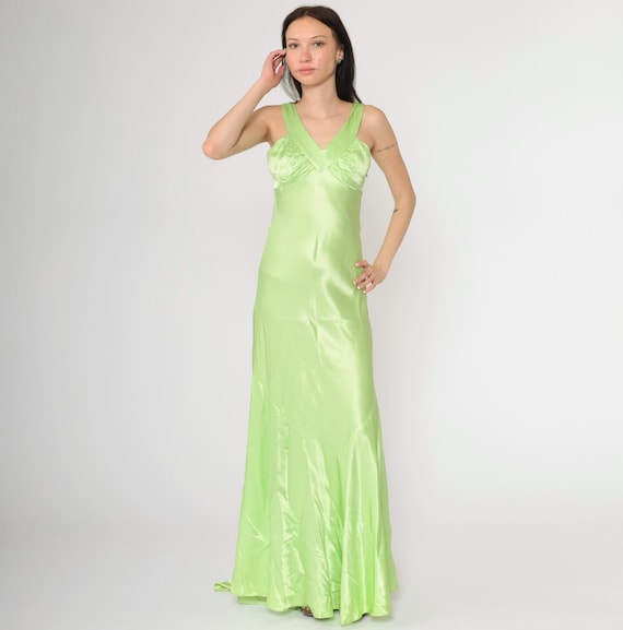 Vintage Lime Green Satin Evening Gown 90s Prom Dress Low Back Ruched Detail Train Sleeveless Formal Empire Waist V Neck Zum Zum Medium 9