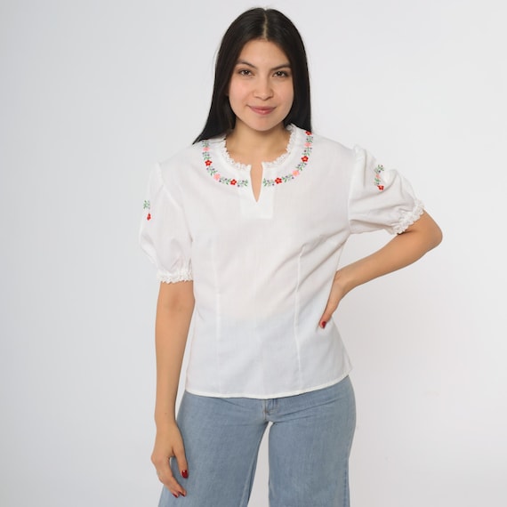 Embroidered Peasant Blouse 70s White Cotton Puff Sleeve Top Floral Red Pink Purple Eyelet Lace Trim Notched Neck Hungarian Vintage Medium 44