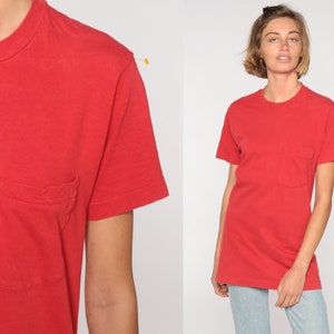 basic red t shirt