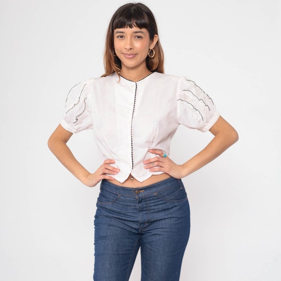 80s Crop Top White Ruffled Puff Sleeve Blouse Button Up Shirt Vintage Black Ric Rac Trim Short Sleeve 1980s Cropped Shirt Plain Medium