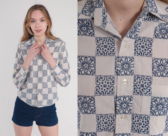 70s Button Up Shirt Checkered Tile Print Disco Shirt Blue White Pattern Retro Top Pointed Dagger Collar Boho Vintage 1970s Long Sleeve XS