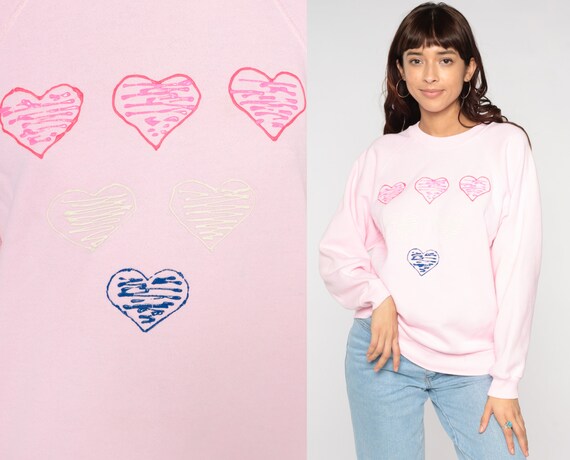 Hand Painted Heart Sweatshirt 80s 90s Baby Pink Sweater Retro Raglan Sleeve Puffy Paint Grandma Graphic Novelty Print Kawaii Vintage Large L