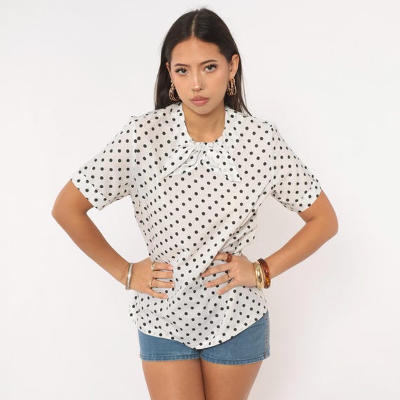 70s Polka Dot Blouse White Black Print Bow Tie Collar Boxy Round Neck Pin Up Rockabilly Top Keyhole Back Sears Summer Shirt Vintage Medium M