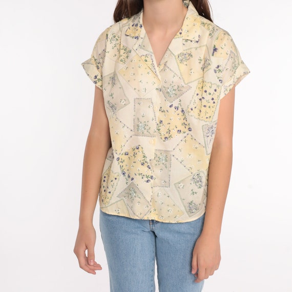 Yellow Floral Blouse 80s Button Up Shirt Short Sleeve Top Cap Sleeve Beige Romantic Boho 1980s Vintage Bohemian Medium