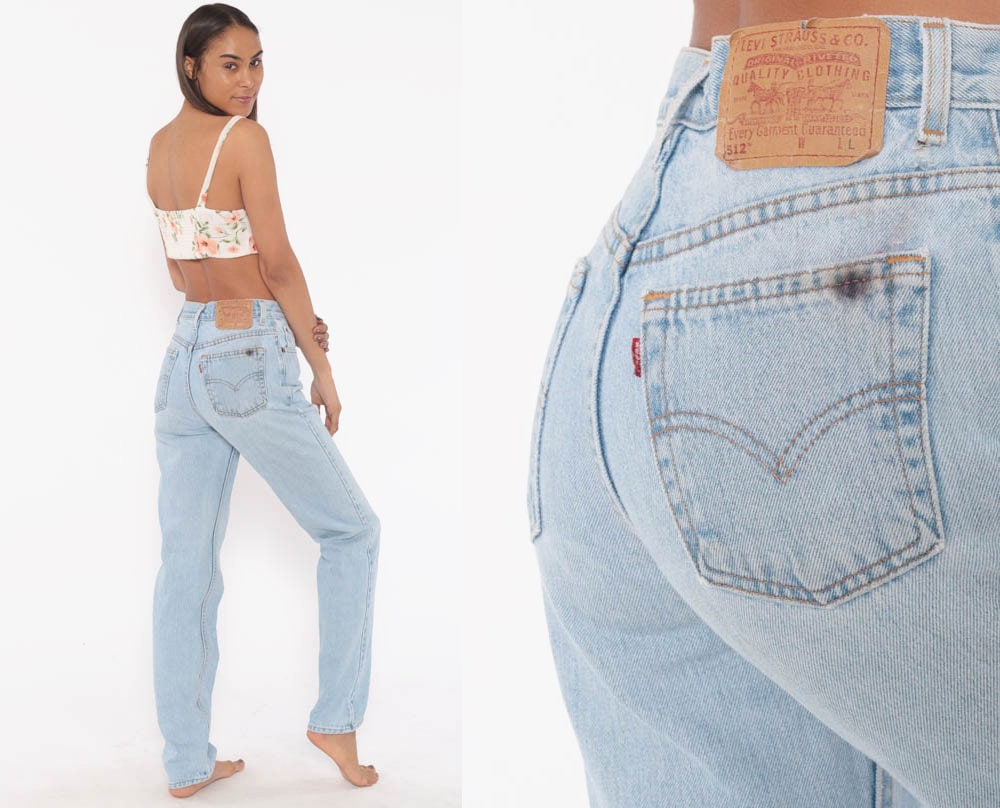 Levis Mom Jeans 27 x 31 -- 90s Blue 