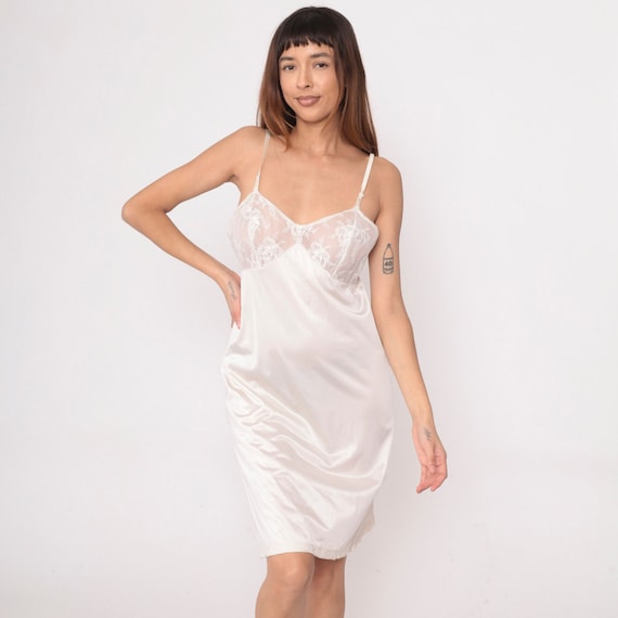 70s Slip Dress White Lace Lingerie Dress Empire Waist Knee Length Nightgown Adjustable Straps Romantic Intimates Vintage 1970s Medium