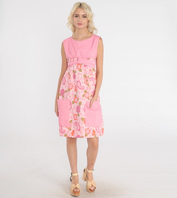 Pink Floral Dress 70s Mod Mini Dress Retro Groovy… - image 2