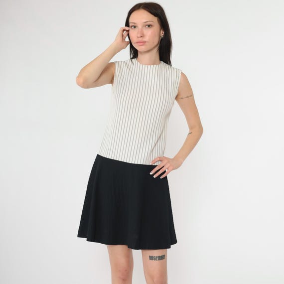 60s Mod Dress Black White Striped Mini 1960s Shift Dress Drop Waist Twiggy Retro Vintage Go Go MiniDress Sleeveless Space Age Extra Small xs