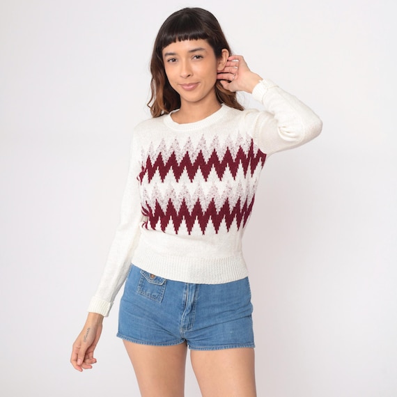 80s Chevron White Sweater Red Burgundy Diamond Pattern Geometric Crew Neck Long Sleeve Pullover Fair Isle Vintage Preppy Ski Knit Small S