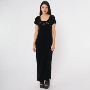 Black Velvet Dress 90s Vintage Embroidered Floral Maxi Short Sleeve Scoop Neck Stretch Bodycon Gothic Elegant Designer Small 6