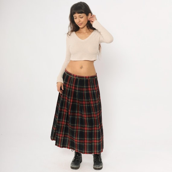 80s  Plaid Pleated Skirt Tartan Black Red Green Navy Checkered Dark Academia Preppy School Uniform Vintage Collegiate Gothic Grunge Large L