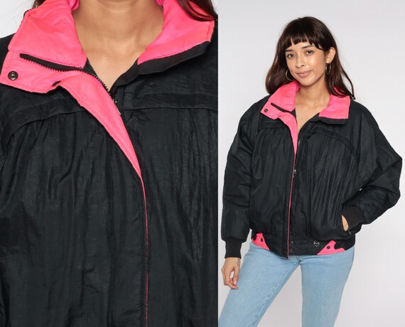 Black Puffer Jacket 80s Ski Jacket Retro Neon Pink Trim Stripe Puffy Winter Coat Zip Up 1980s Sportswear Puff Jacket Vintage Skiwear Medium