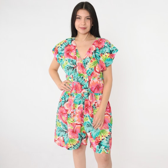 Vintage Tropical Floral Romper 80s Hawaiian Playsuit Shorts Bright Flower High Elastic Waist Button Up Cap Sleeve Summer 1980s Medium M