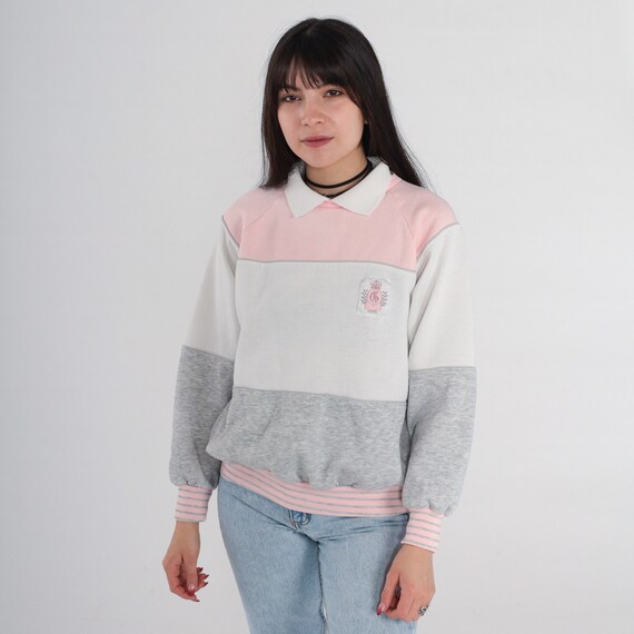 90s Color Block Sweatshirt Grey Pink White Crest Sweater Sportswear Collared Pullover 1990s Vintage Athleisure Athletic Medium