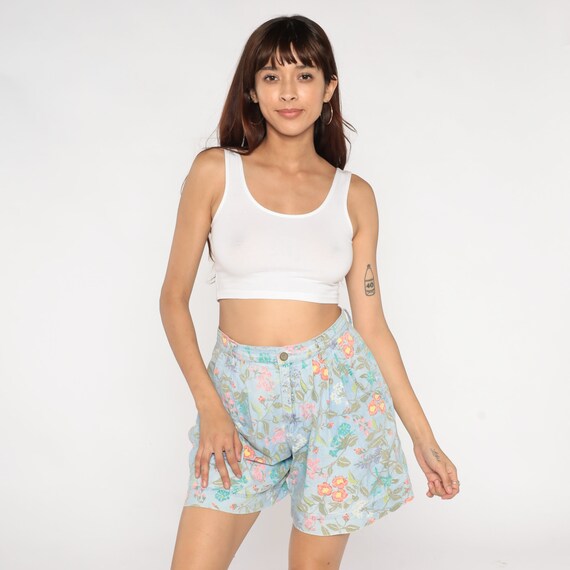 Floral Jean Shorts 90s Pleated Denim Shorts Retro Blue Mom Shorts Boho Hippie Girly High Waist Hipster Vintage 1990s Liz Claiborne Medium 30