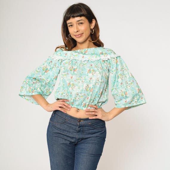 70s Peasant Blouse Fruit Print Crop Top Hippie Shirt Boho Blouse Blue Green 1970s Bohemian 3/4 Sleeve Lace Vintage 1970s Extra Small xs