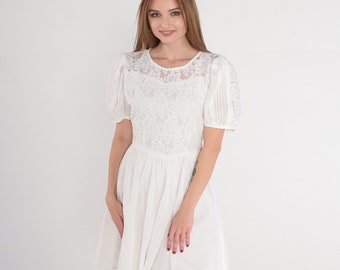 Witte kanten jurk Y2k mini-jurk met pofmouwen hoge Baskische taille bloemen Retro Fit & Flare Elopement Boho bruids mini-jurk vintage jaren 00 kleine S