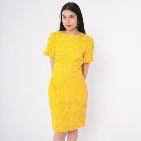 Vintage 90s Yellow Floral Dress Flower Print Sheath Dress 1990s Short Sleeve Minidress Shift Retro Summer Small 6