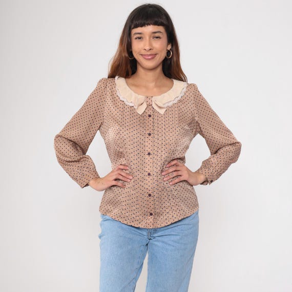 Cottagecore Polka Dot Blouse 2000s Beige Ruffle Collar Long Sleeve Button Up Top Lace Trim Vintage Y2K Bow Detail Pintuck Pleated Large L